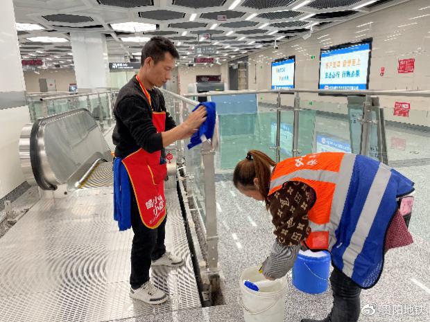 清潔玻璃